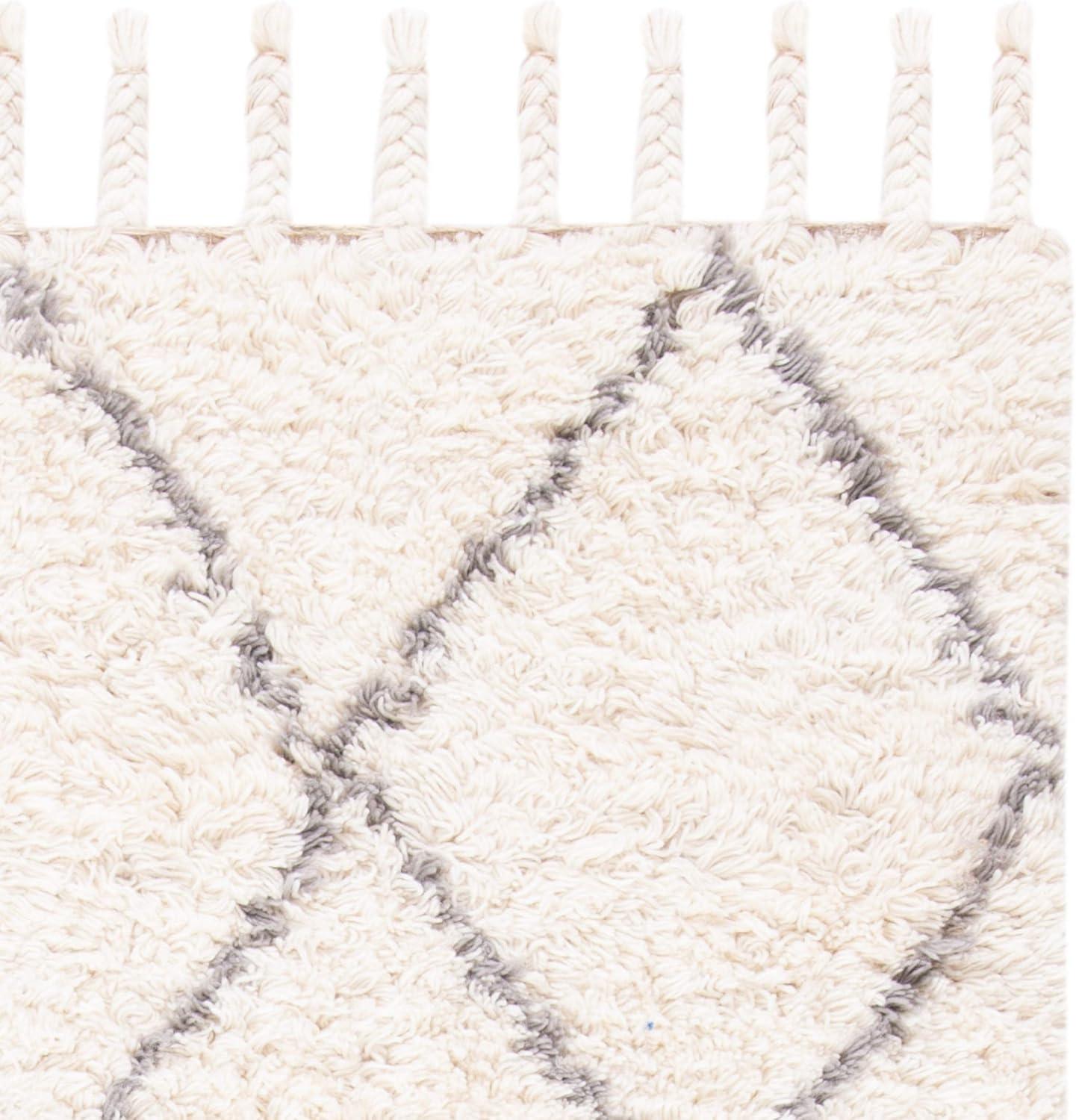 Casablanca CSB951 Hand Tufted Area Rug - Grey/Ivory - 6' X 9' - Safavieh.