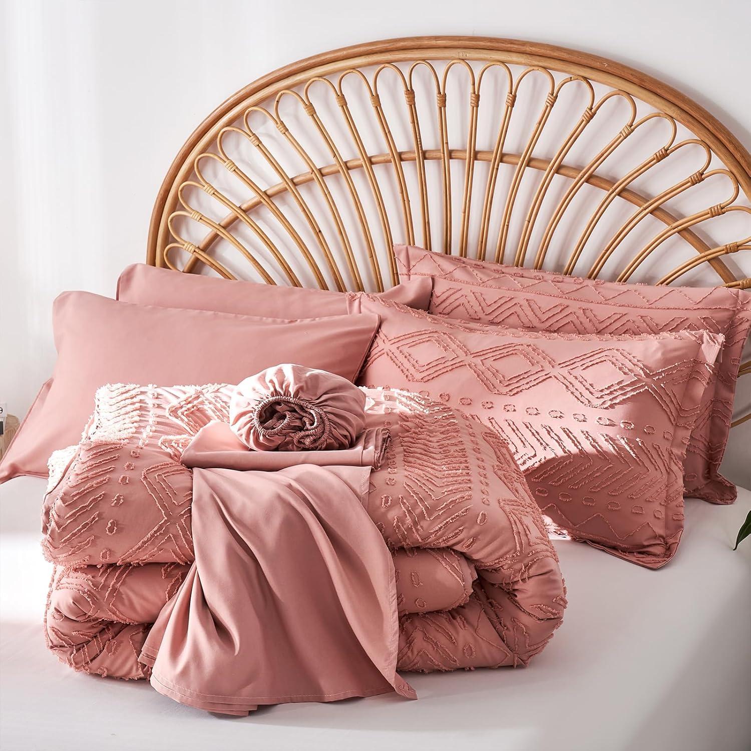 7 Pieces Queen Comforter Set, White Tufted Boho Shabby Chic Bed in a Bag Comforter and Sheet Set, All Season Soft Microfiber Complete Bedding Set (White, Queen)