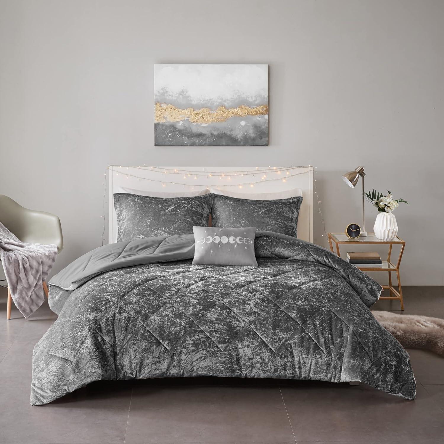 Intelligent Design Full/Queen Size Comforter Sets, 4-Piece Velvet Bedding Set for All Seasons, Grey Comforter Bed Set with Decor Pillow