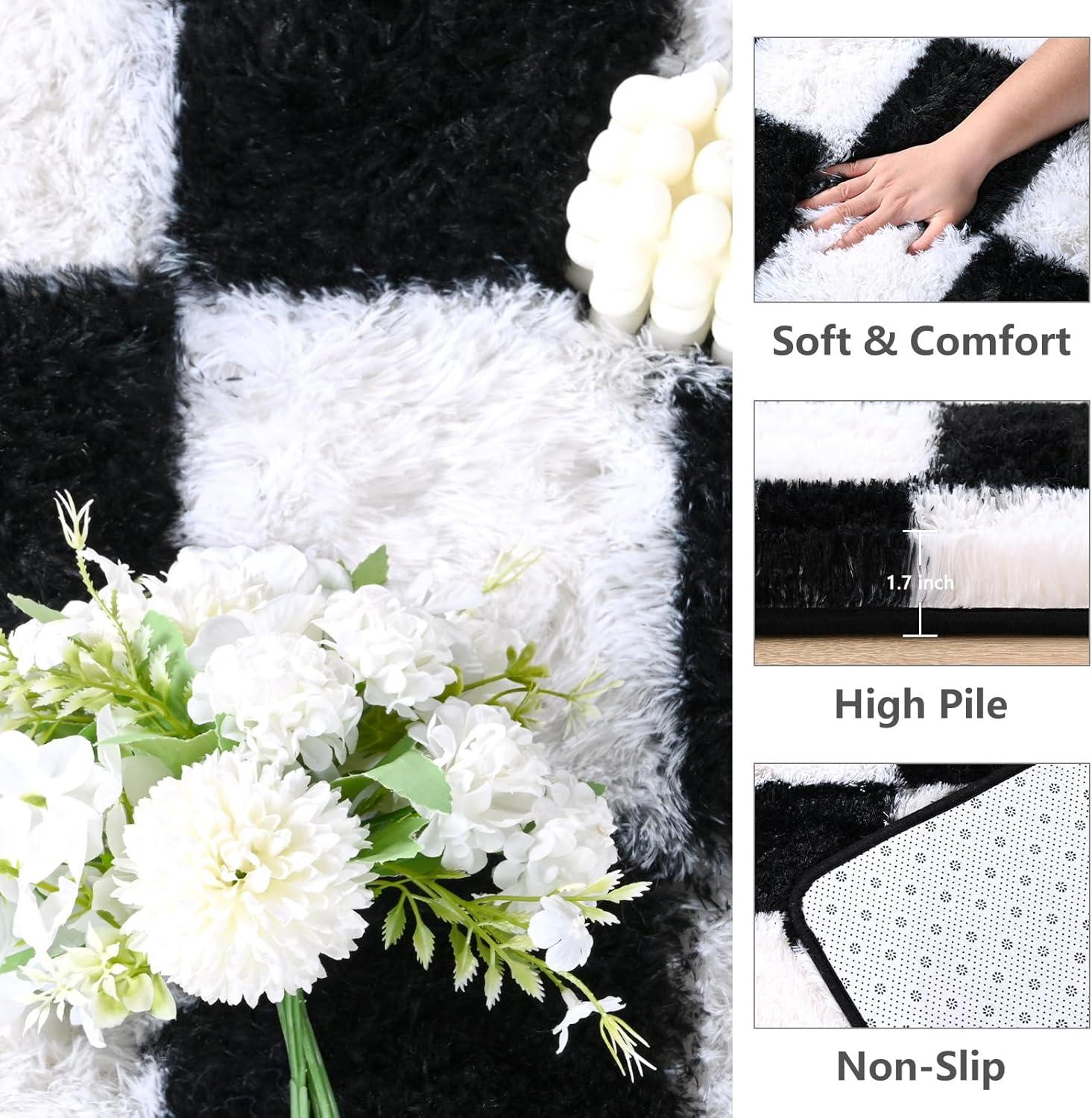 Corrigan Studio® Haylee Super Lightweight Plastic Straw Rug Checkered Black/White Outdoor Area Rug