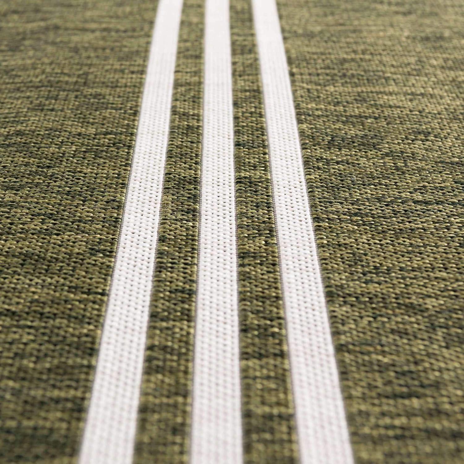 Unique Loom Outdoor Collection Area Rug - Anguilla (4' 1' x 6' 1' Rectangle, Green/ Ivory)