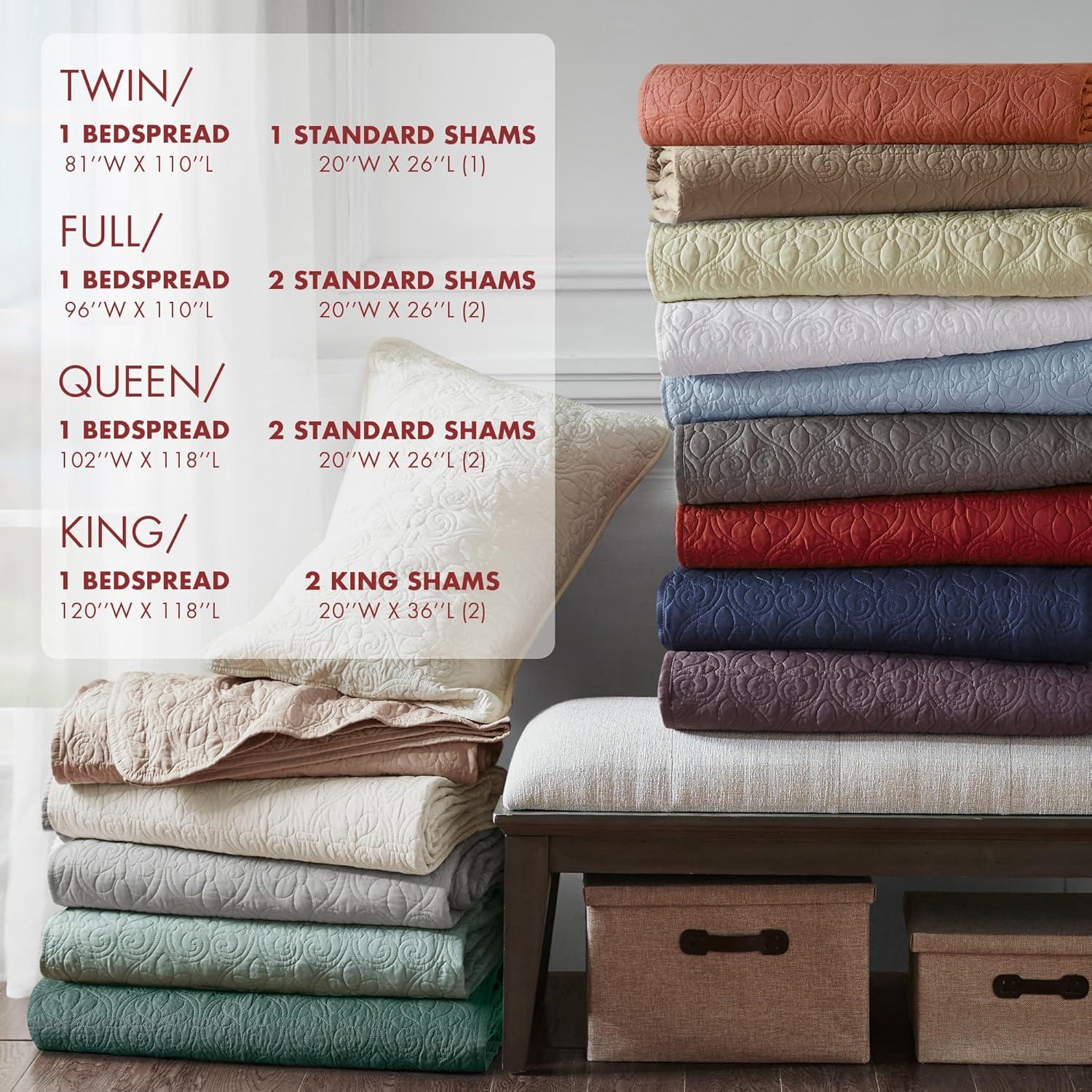 Quebec Reversible Bedspread Set
