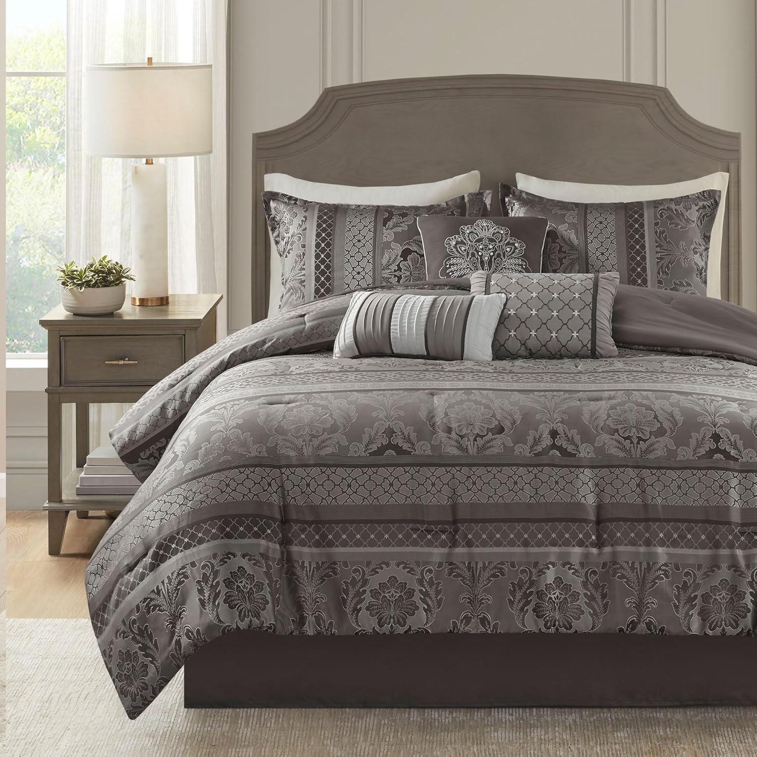 Bellagio 7 Piece Jacquard Comforter Set