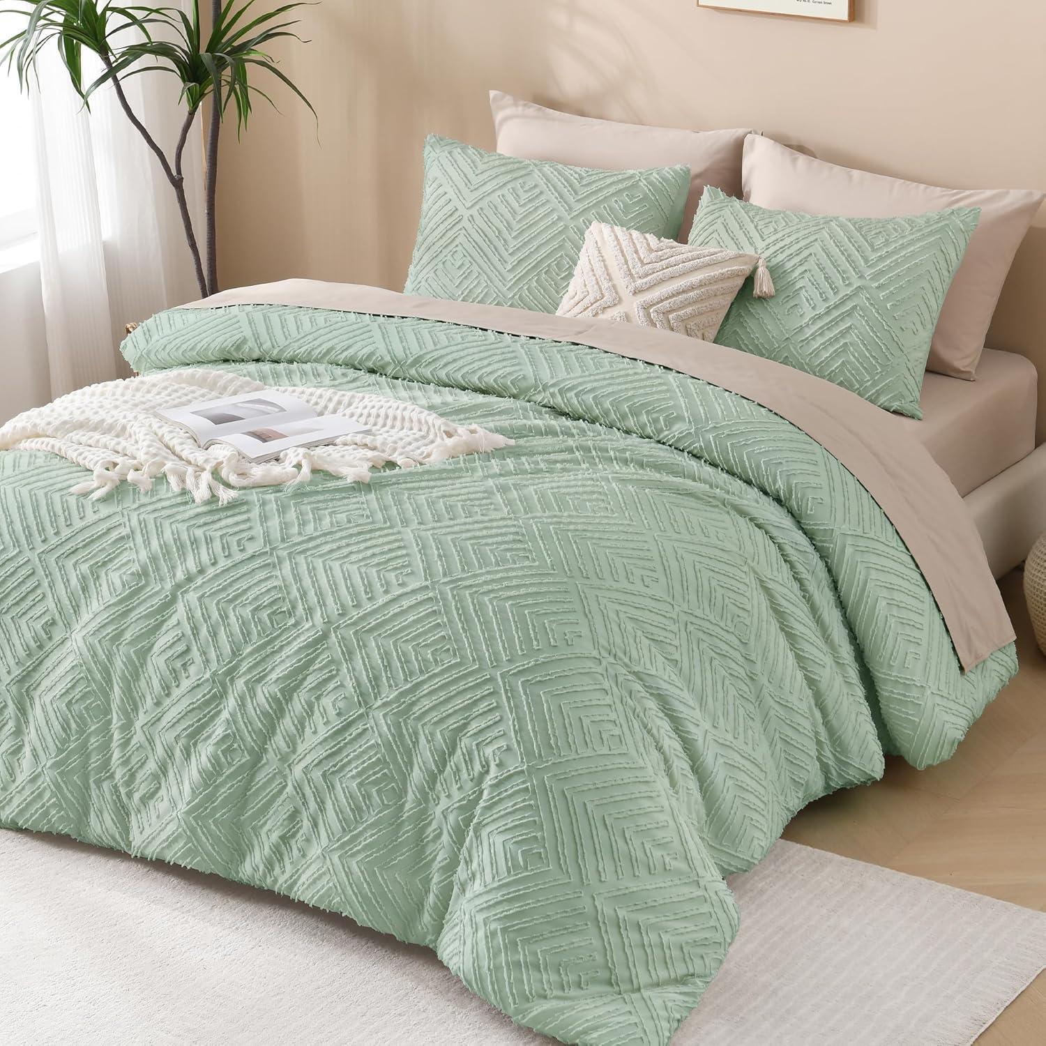 Boho Bedding Comforter Extra Fluffy with Tufted Design Green - Queen