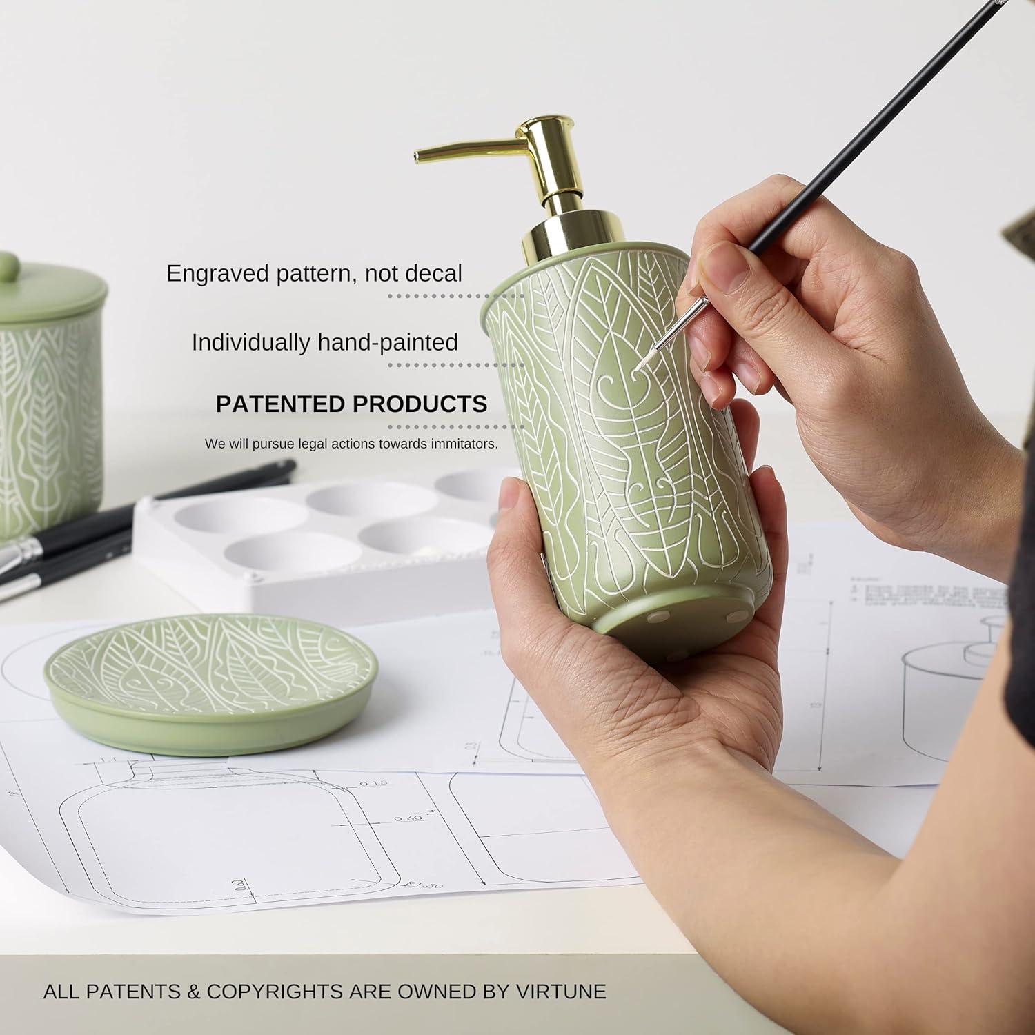 Premium Pastel Green Bathroom Accessories Set. Bathroom Set. Boho Bathroom Decor. Accesorios para Baños. New Apartment Essentials. Toothbrush Holder and Soap Dispenser.