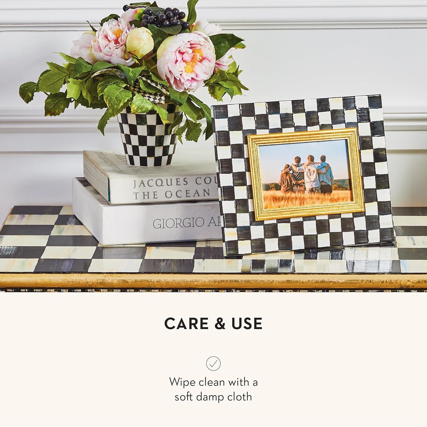 Classic Black and Gold Trim 4x6 Tabletop Photo Frame