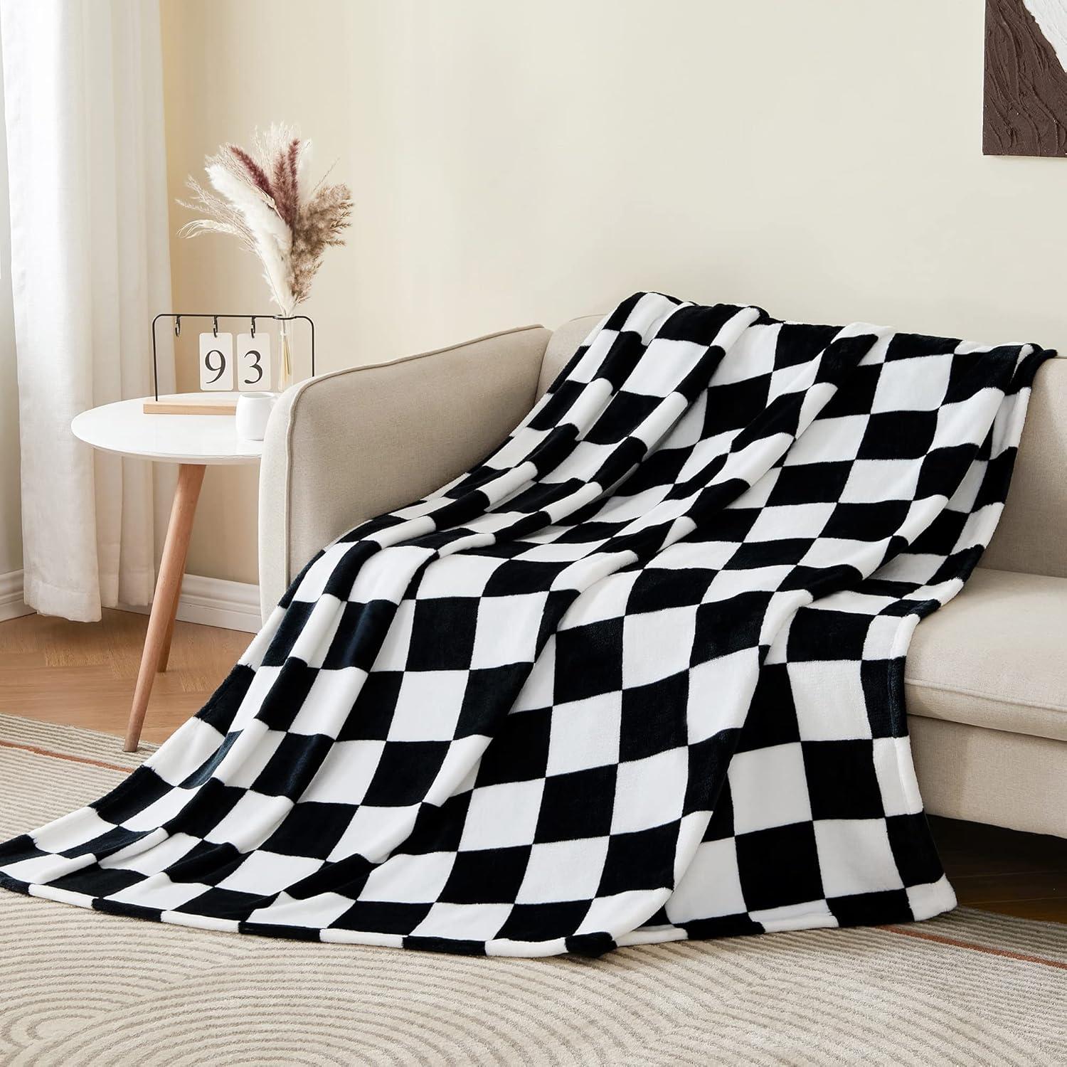 BEDELITE Checkered Throw Blanket for Couch, Soft & Cozy Fleece Flannel Blanket with Checkerboard Grid Home Decor, Checkered Black, 50x60 Inches