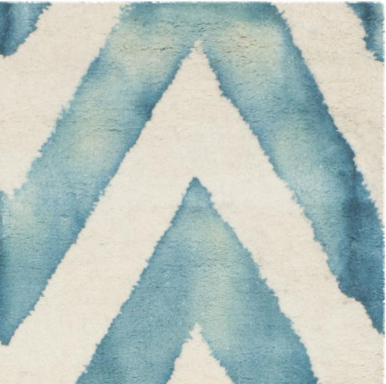 Dip Dye DDY715 Hand Tufted Area Rug  - Safavieh