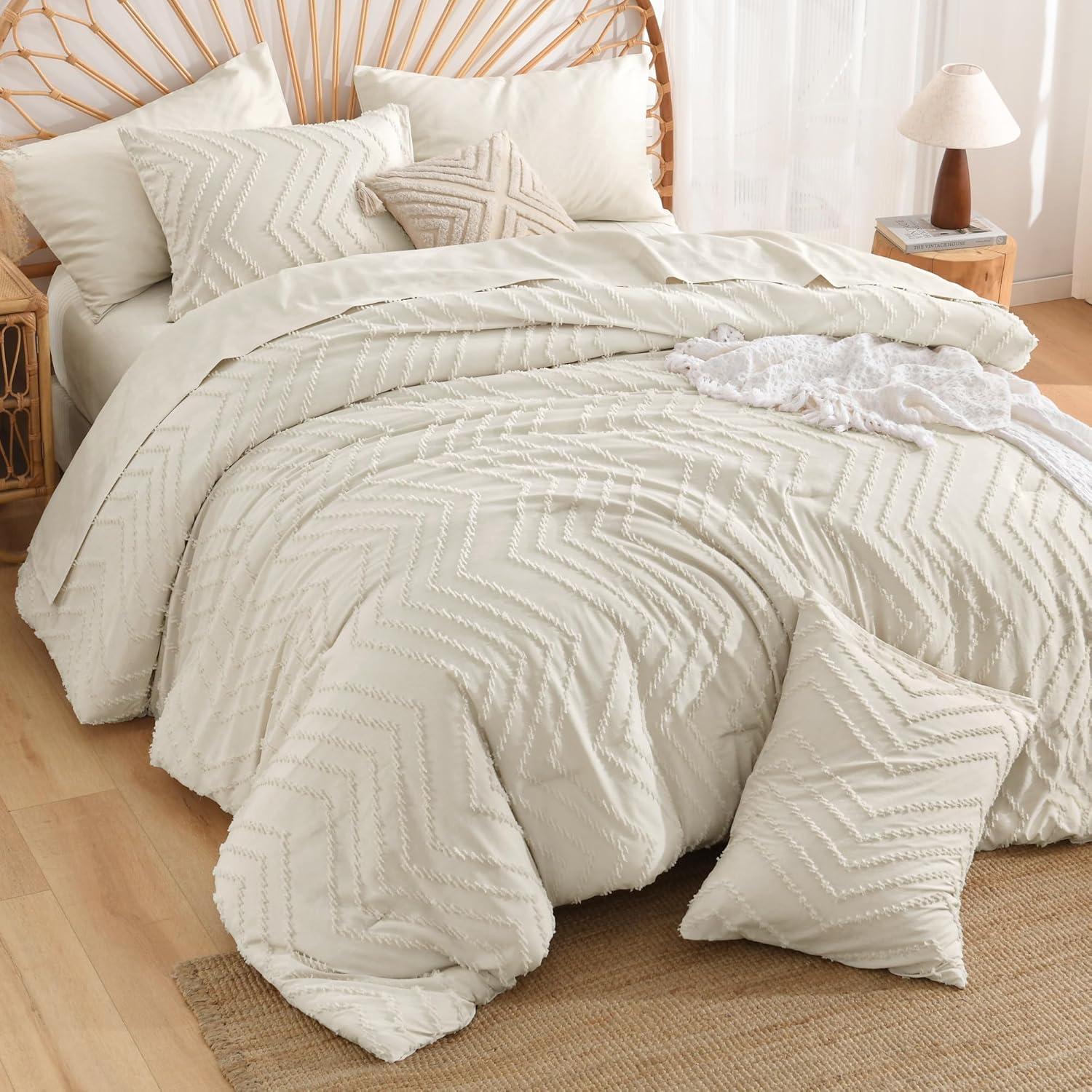 EVERGRACE Queen Size Comforter Set 7 Pieces Bed in a Bag for College Dorm, White Tufted Shabby Chic Boho Comforter and Sheet Set with Pom Pom Textured, Soft Fluffy Farmhouse Complete Bedding Set