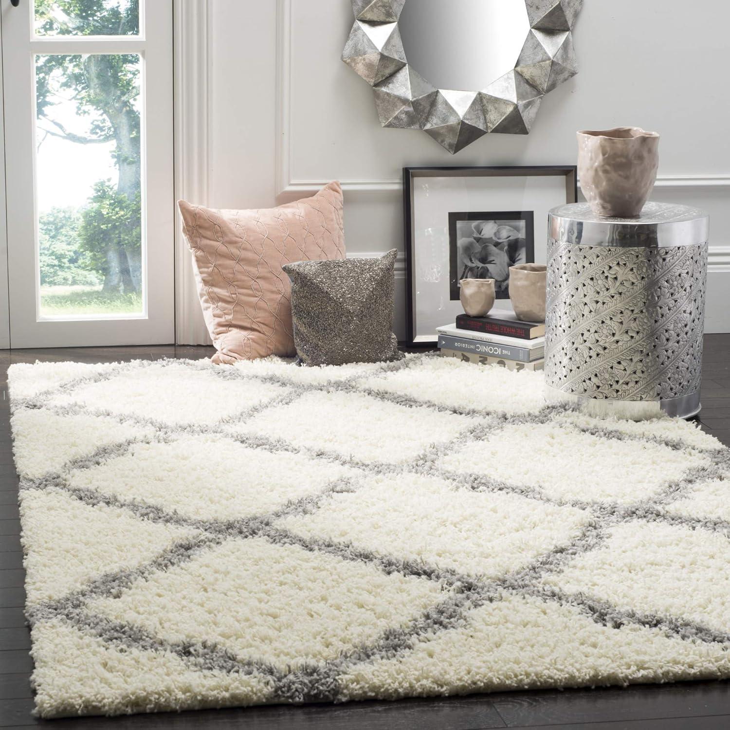 Dallas Shag SGD257 Power Loomed Indoor Area Rug - Ivory/Beige - 5'1"x7'6" - Safavieh.