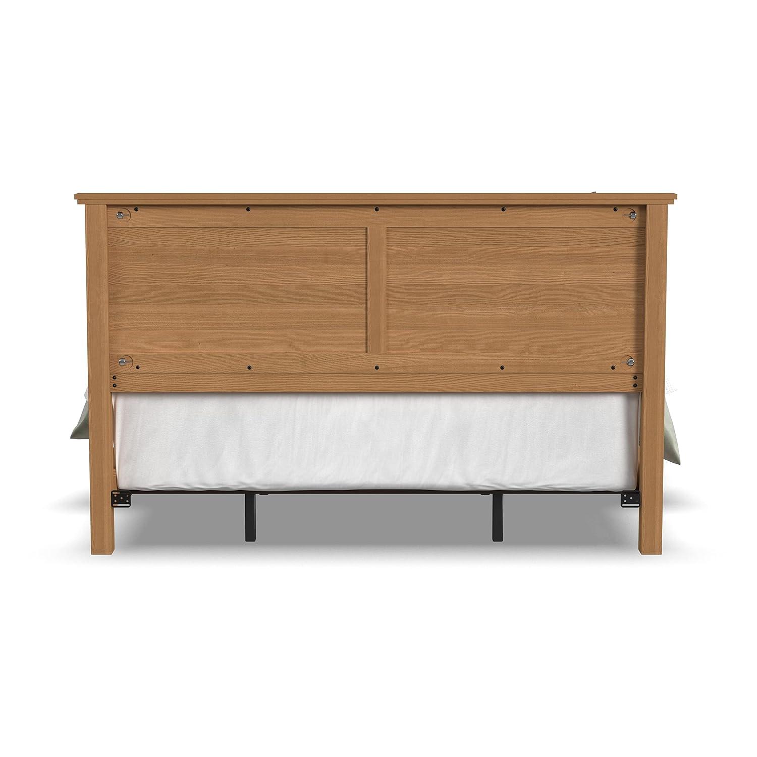 Homestyles Oak Park 82.5" Traditional Wood King Panel Bed in Brown