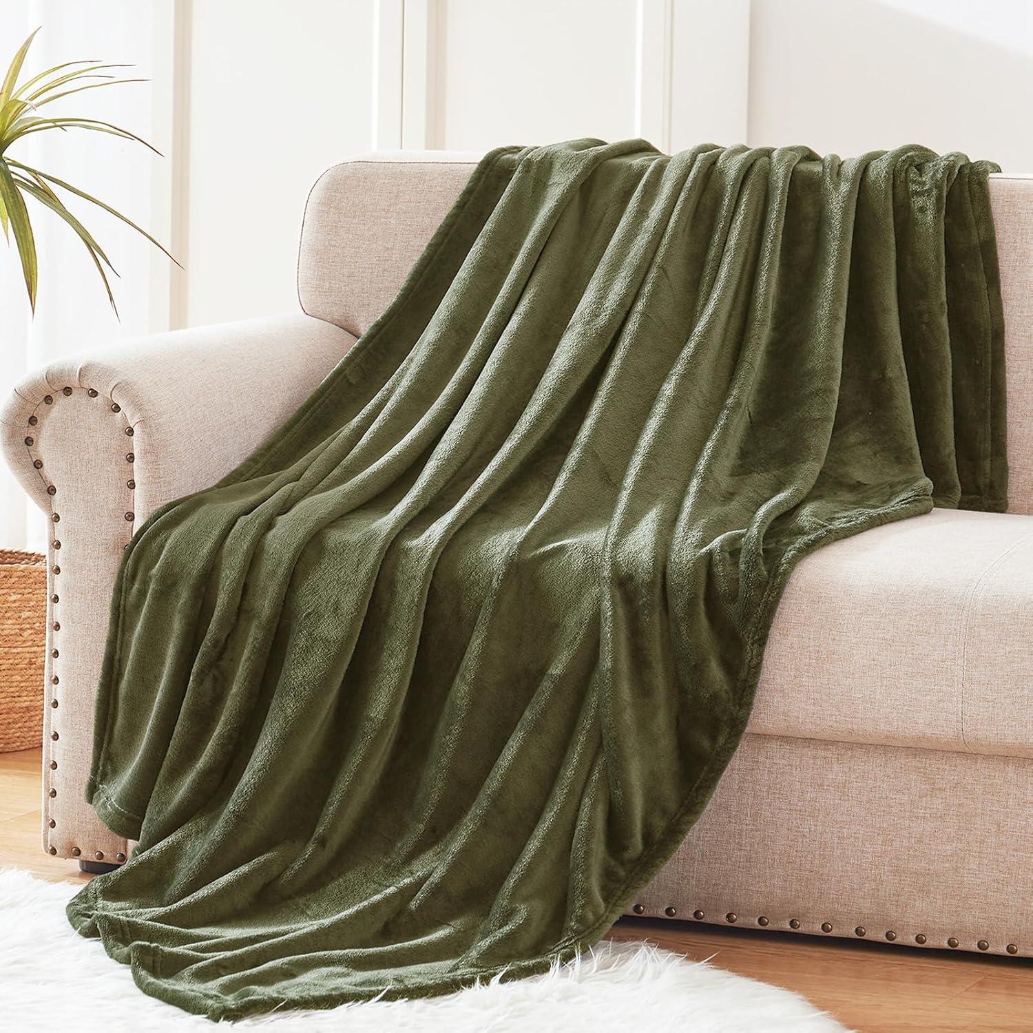 Pavilia Hand Woven Throw Blanket