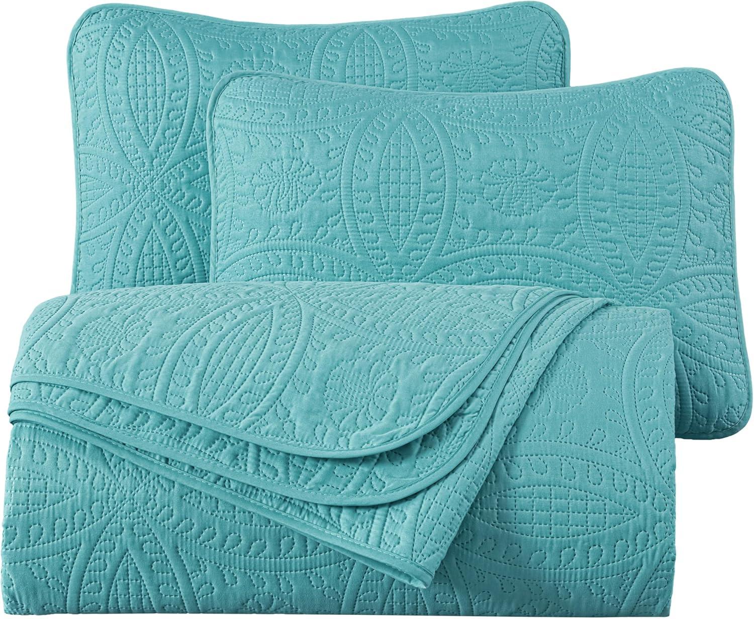 Chezmoi Collection Austin Standard Geometric Shapes Coverlet Set