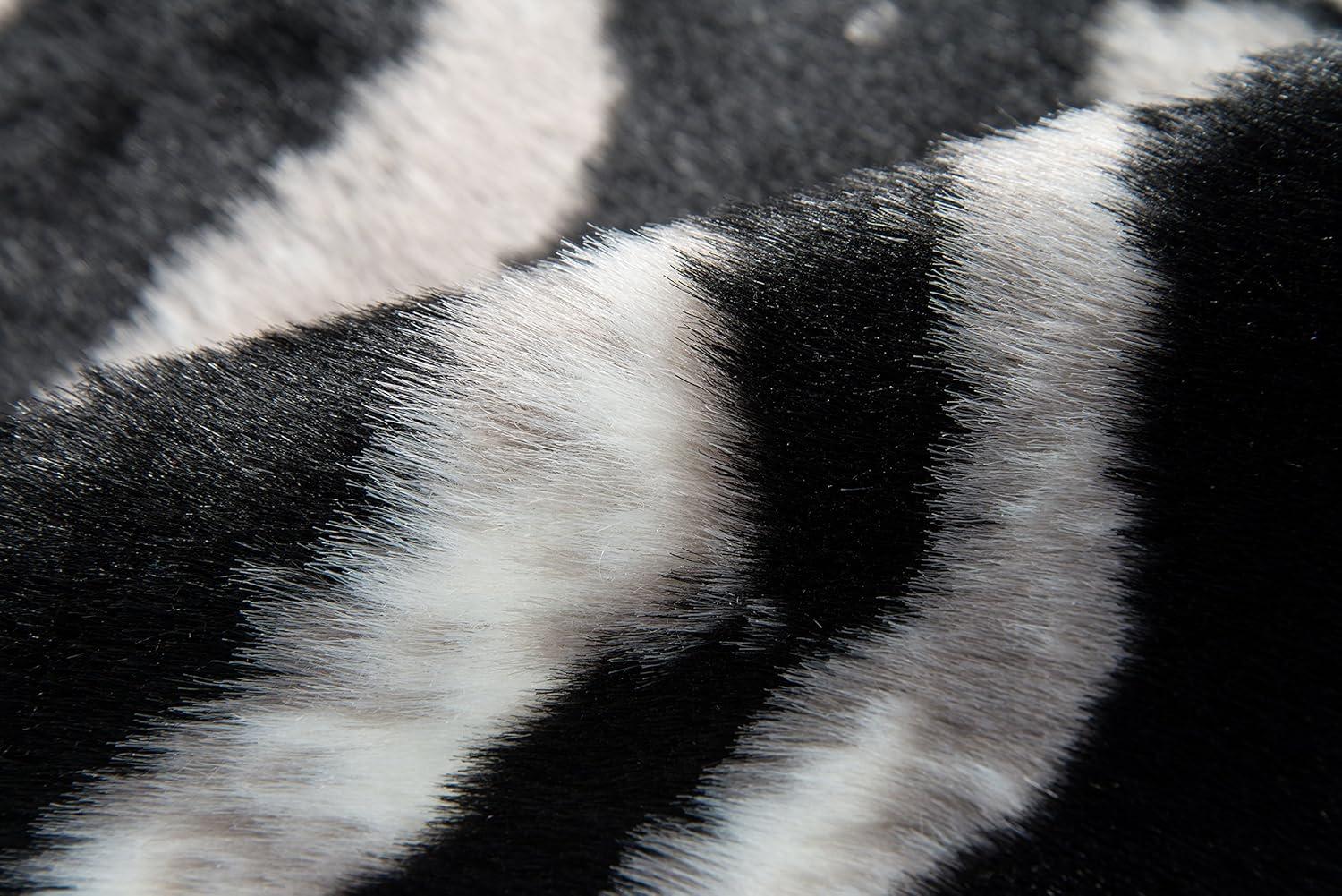 Acadia Animal Print Indoor Rug