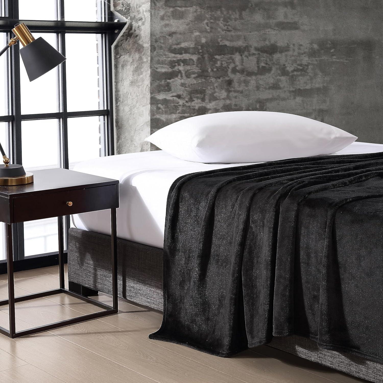 Kenneth Cole Kenneth Cole Reaction Solid Ultra Soft Plush Fleece Blanket