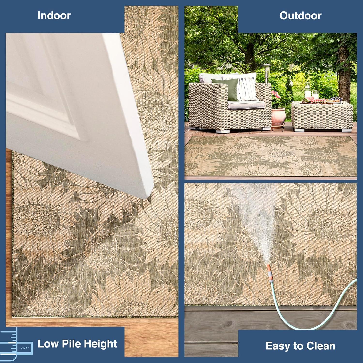 Liora Manne Carmel Sunflower Field Indoor/Outdoor Rug Green 3'3" x 4'11"