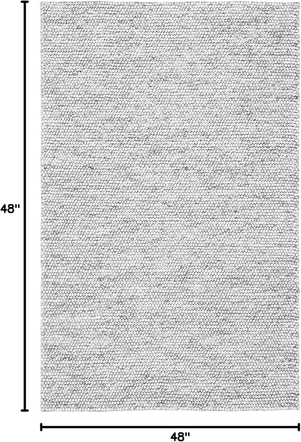 SAFAVIEH Natura Feride Geometric Area Rug, Light Grey/Ivory, 4' x 4' Square