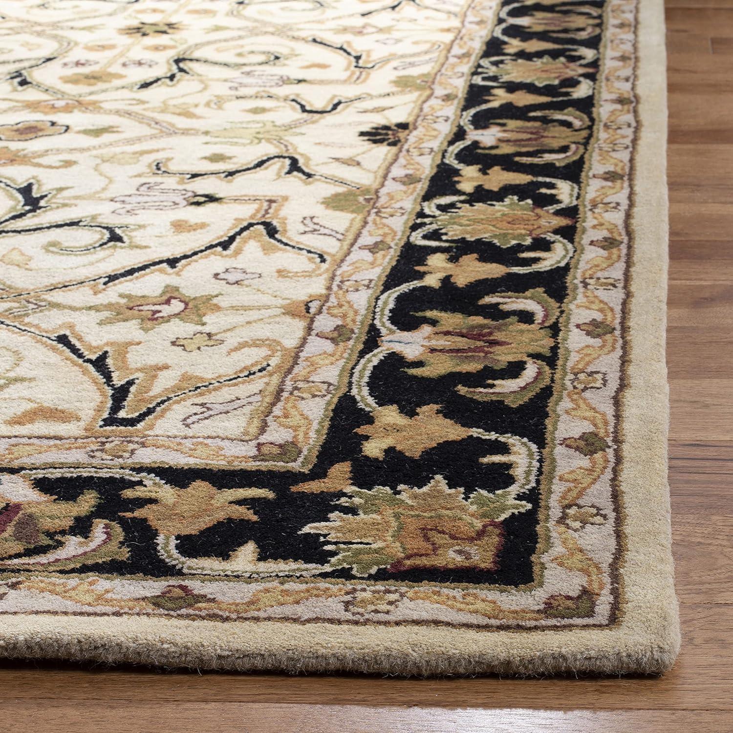 SAFAVIEH Heritage Oslo Traditional Wool Area Rug, Ivory/Black, 5' x 8'