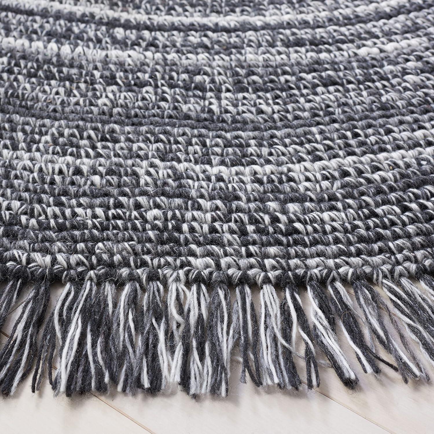 Ivory Braided Round Handmade Synthetic Area Rug, 4'