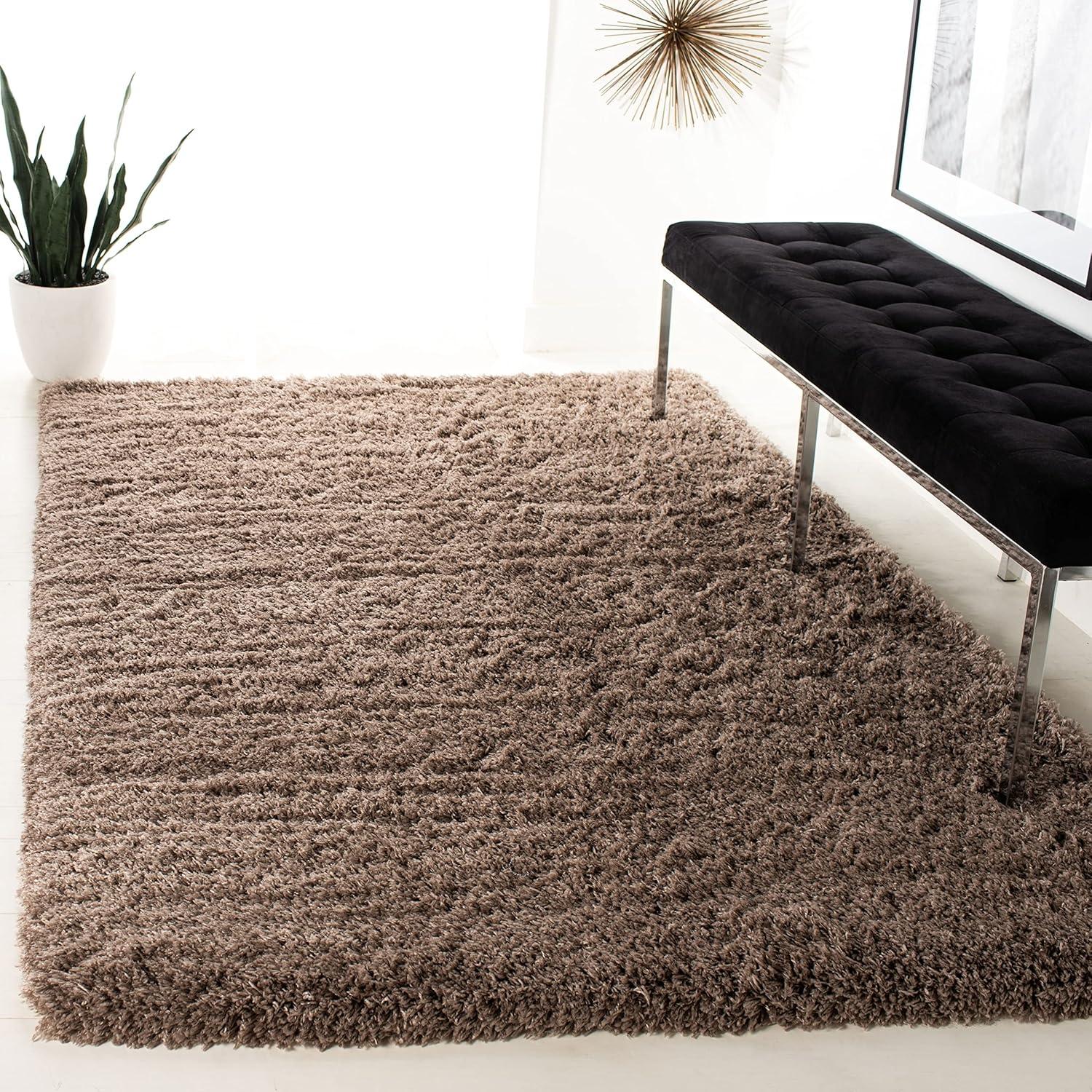 Polar Shag Light Pink 4 ft. x 4 ft. Round Solid Area Rug