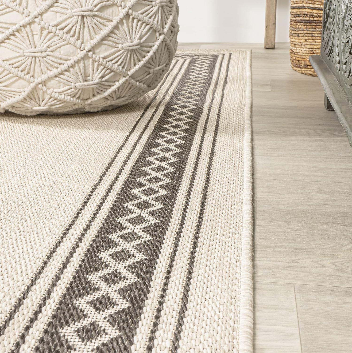 3' x 5' Lucia Classic Diamond Border Indoor/Outdoor Area Rug, Cream/Black - JONATHAN Y