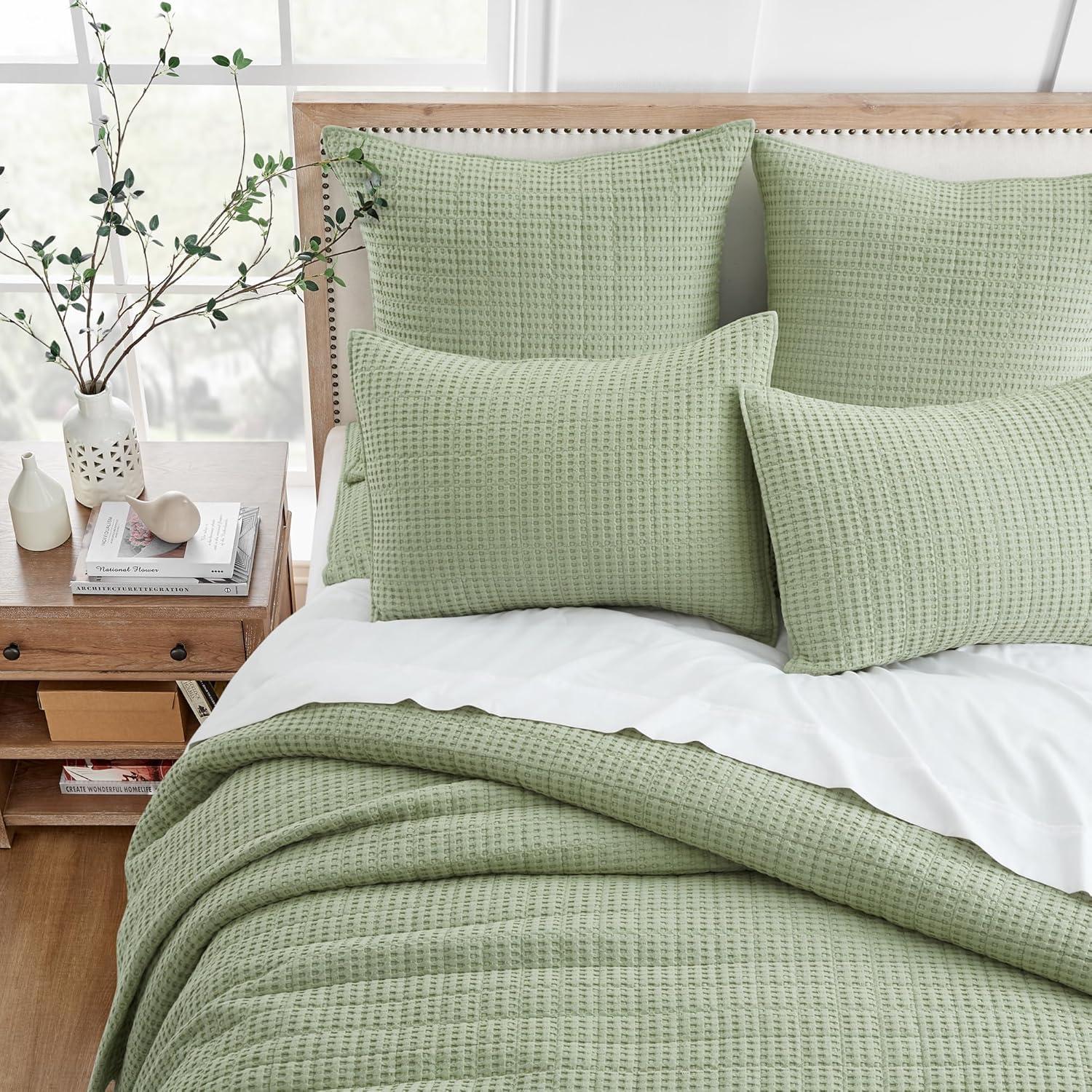 Mills Waffle Desert Green Twin Bedspread Set - Levtex Home