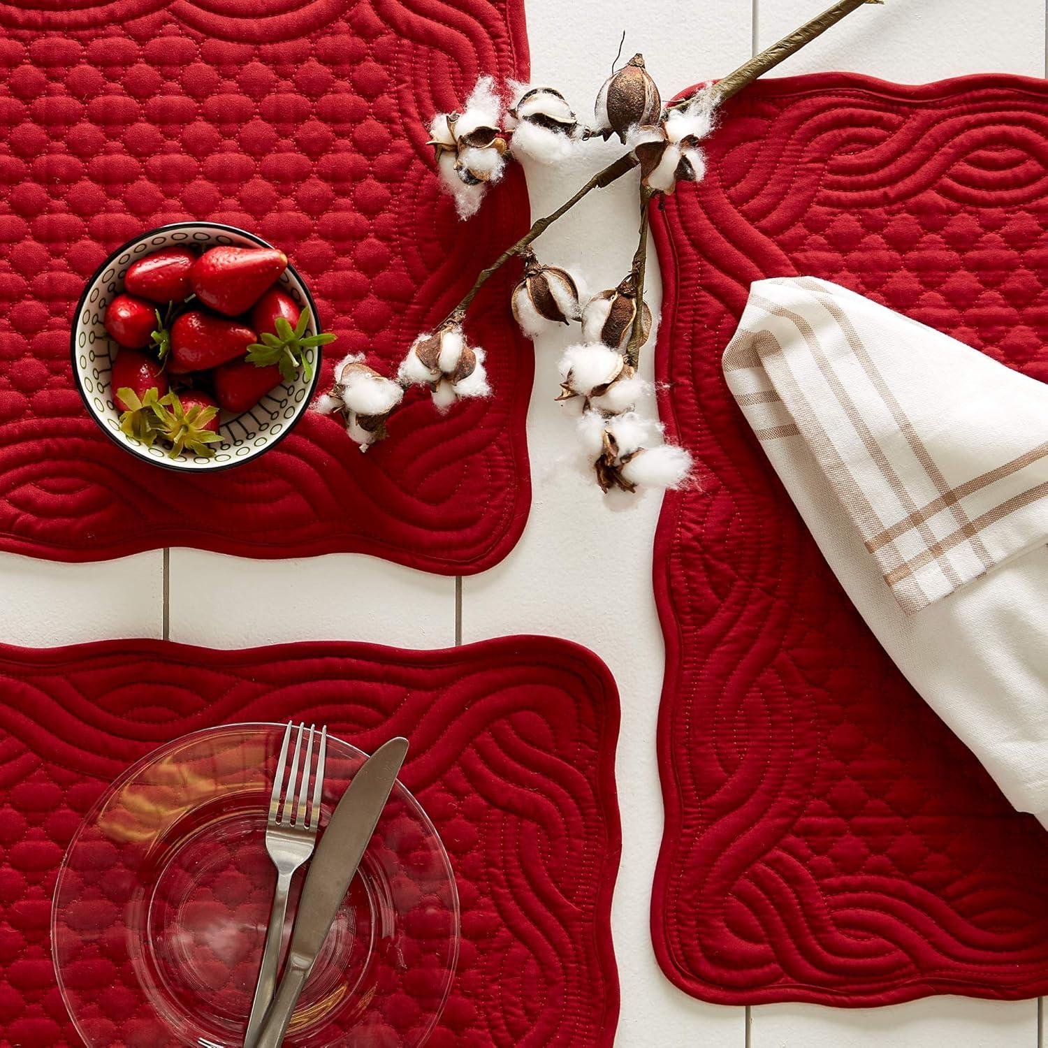 Cranberry Quilted Polyester Farmhouse 13x18" Placemat Set