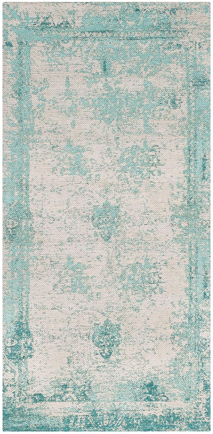 Classic Vintage CLV125 Power Loomed Accent Rug - Turquoise - 2'4"x4'8" - Safavieh.