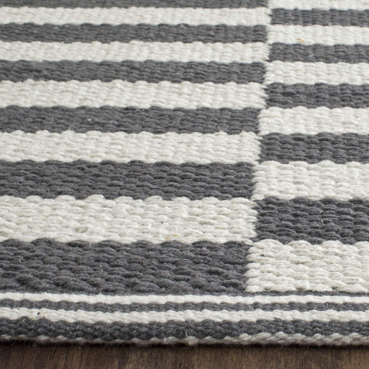 Montauk MTK715 Hand Woven Indoor Area Rug - Ivory/Grey - 8'x10' - Safavieh