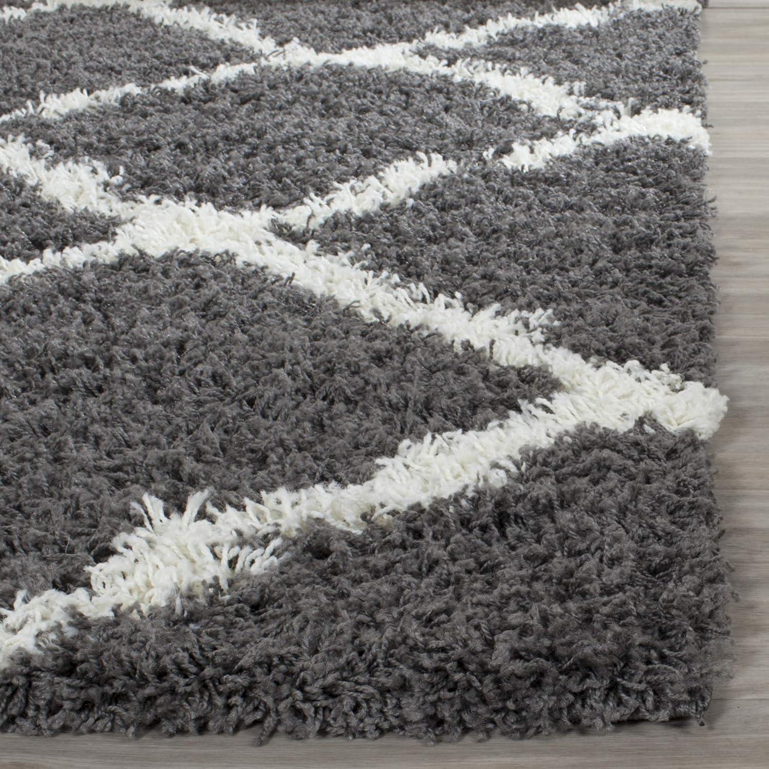 Dallas Shag SGD258 Power Loomed Area Rug  - Safavieh