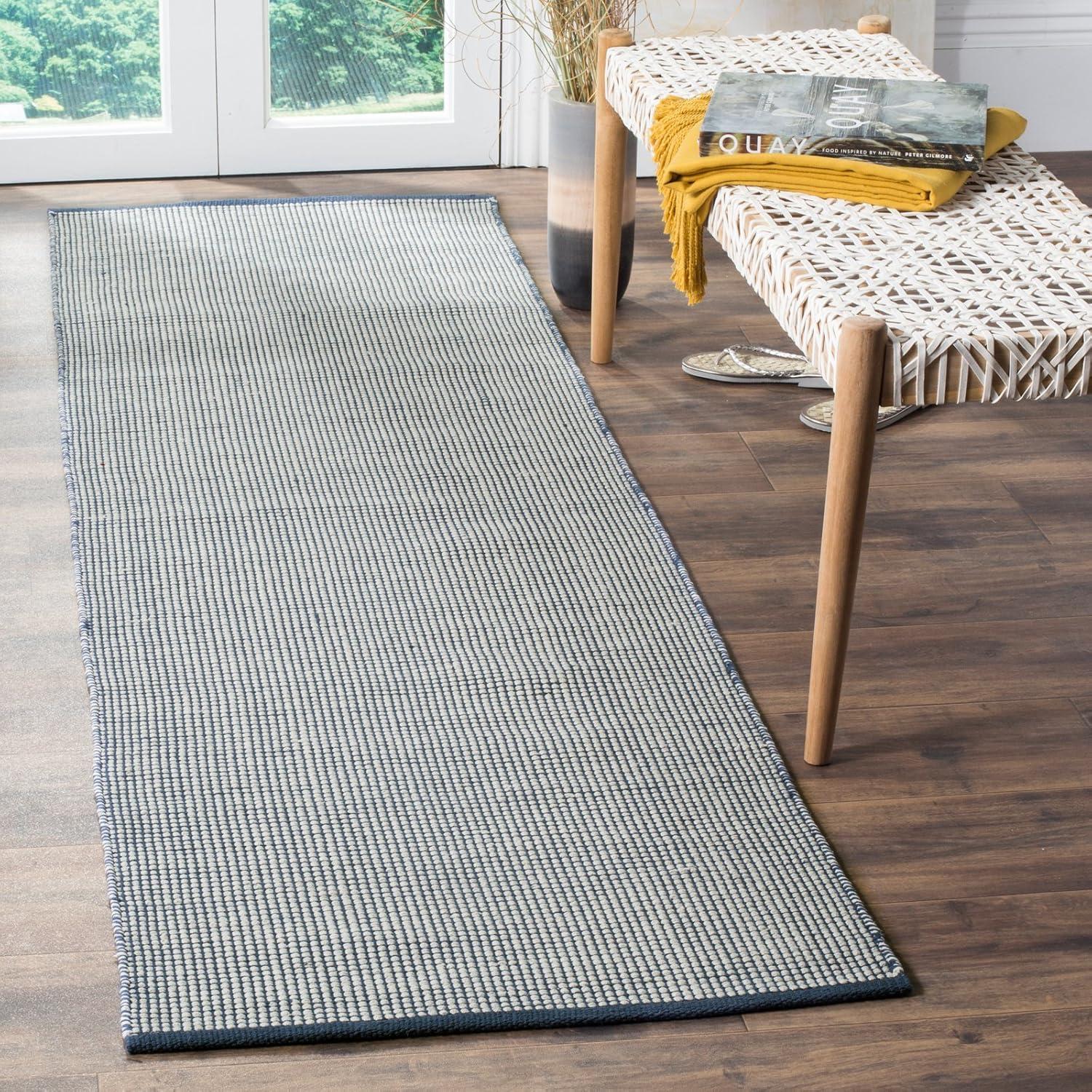Montauk MTK345 Hand Woven Indoor Area Rug - Ivory/Black - 6'x6' - Safavieh