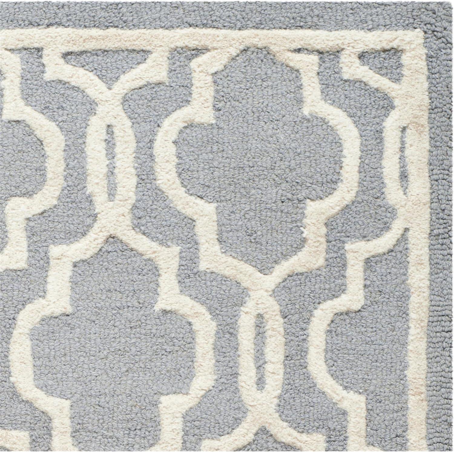 Cambridge CAM131 Tufted Indoor Runner Rug - Silver/Ivory - 2'6"x16' - Safavieh