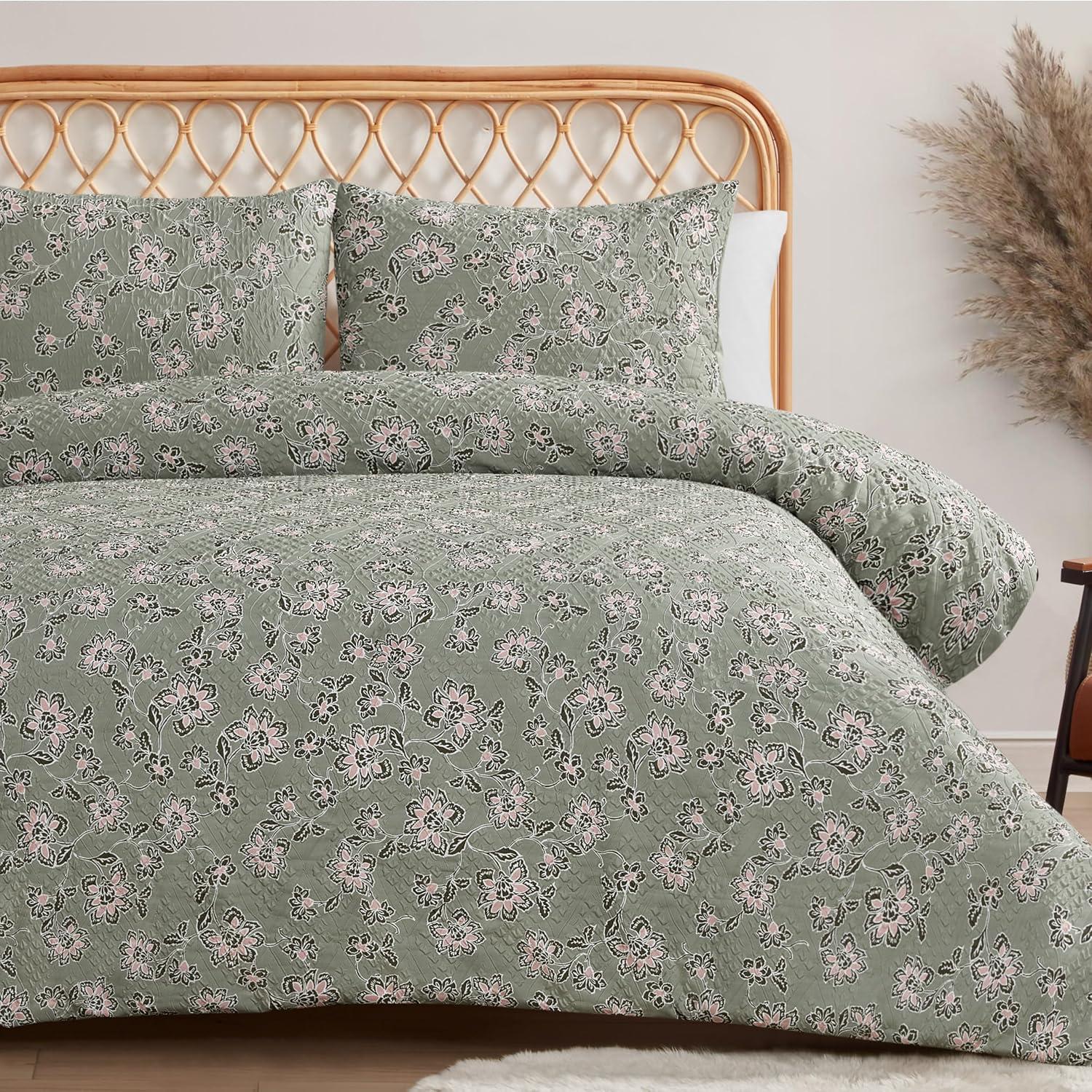 Jessica Simpson Botanical Embossed Polyester Bedding Set