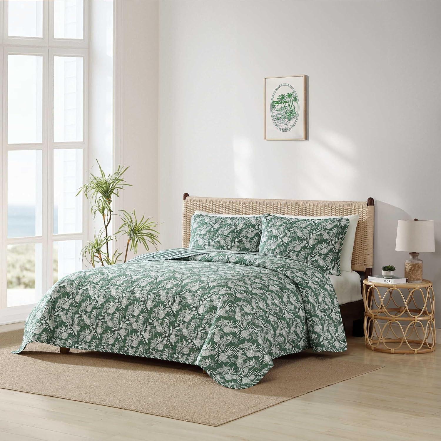 Tommy Bahama Home Pineapple Venture Tropical Cotton Floral Quilt Set