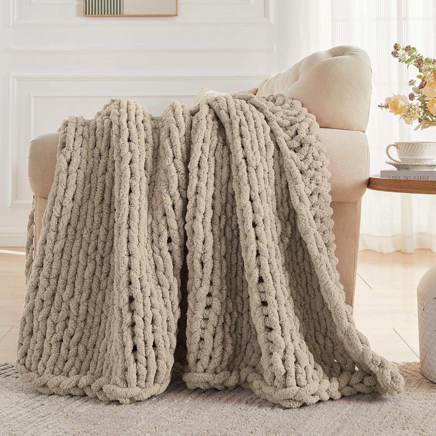 Carriediosa Chunky Knit Throw Blanket Handmade Soft Throws for Couch Sofa Bed, 50" x 60" Taupe