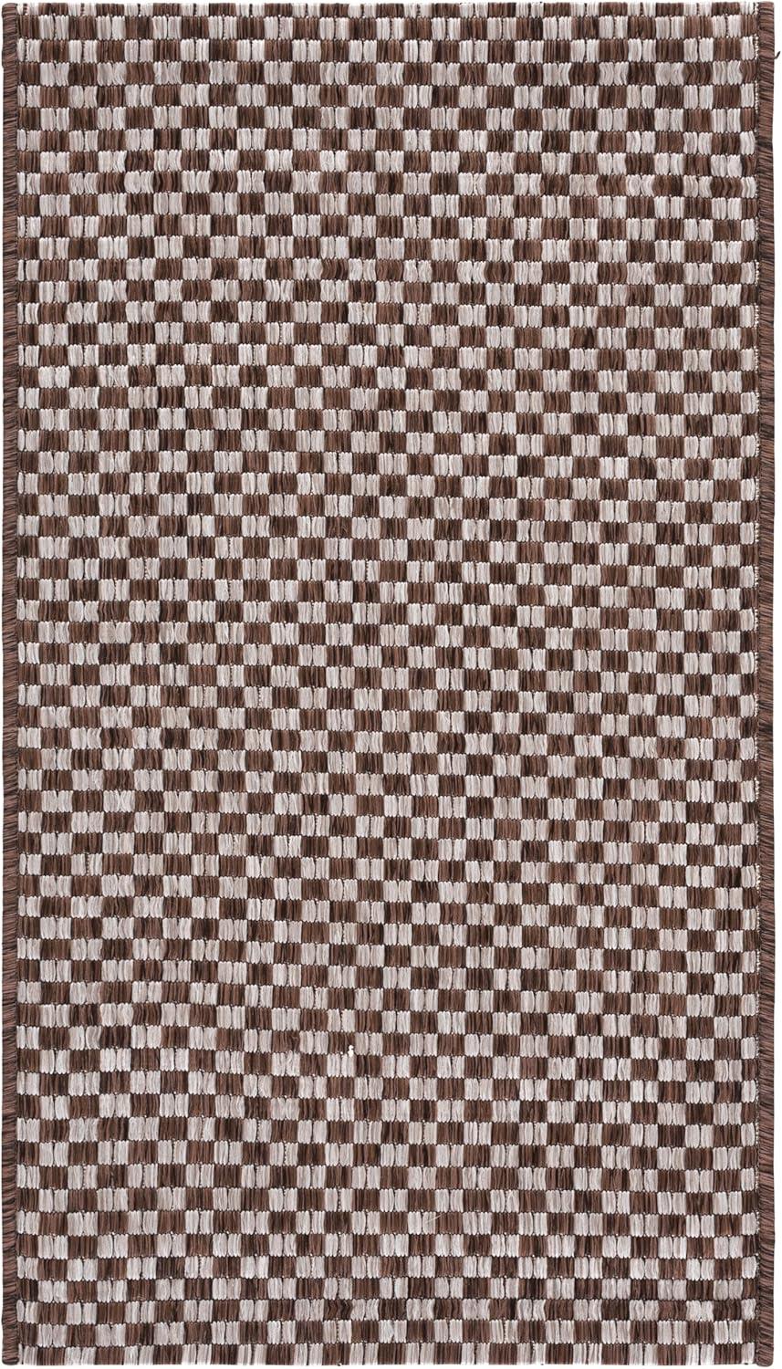 SAFAVIEH Courtyard Blair Checkered Indoor/Outdoor Area Rug, Light Brown/Light Grey, 2' x 3'7"