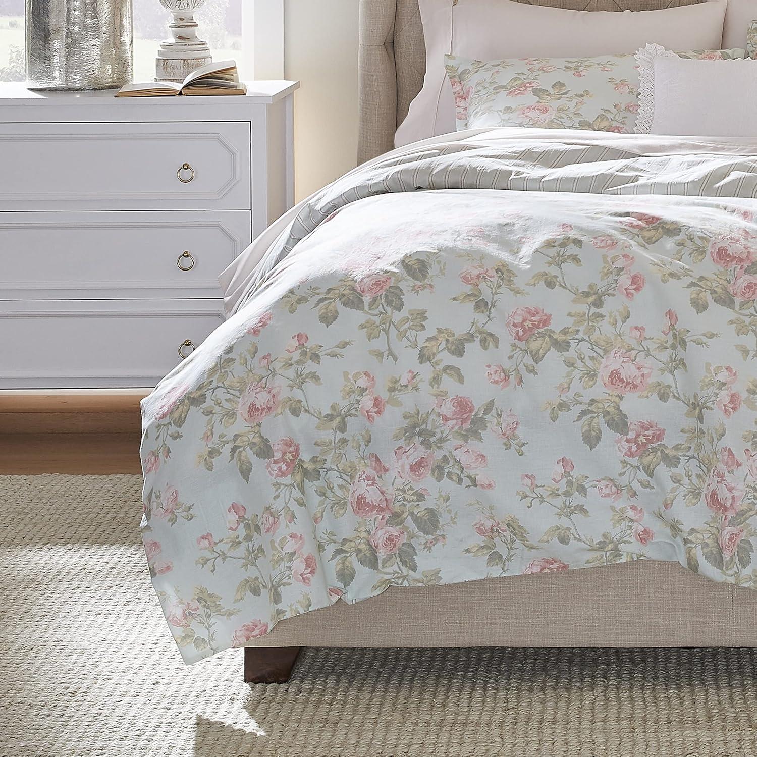 Madelynn Blue Cotton Floral Full Bedspread Cover Set