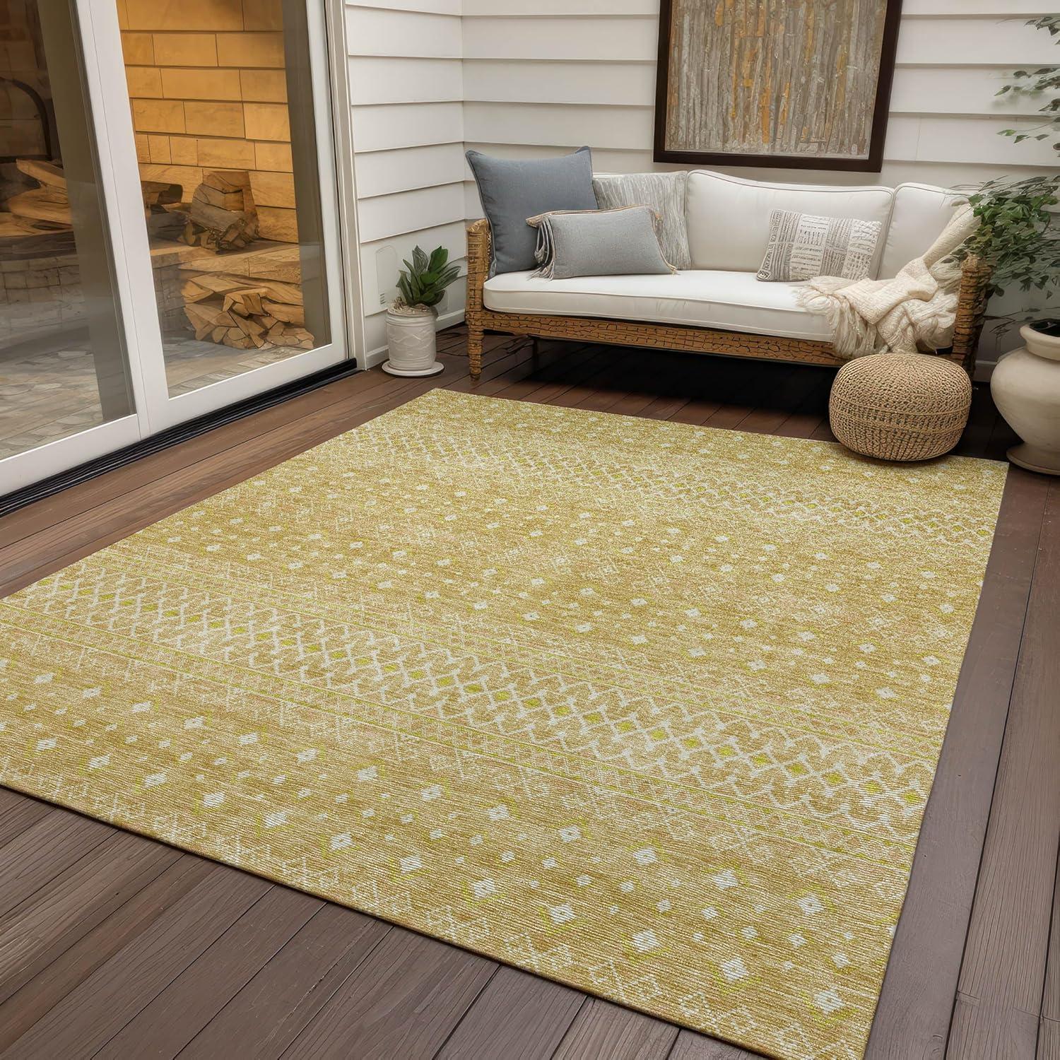 Gold Diamond Pattern Washable Synthetic 3' x 5' Rug