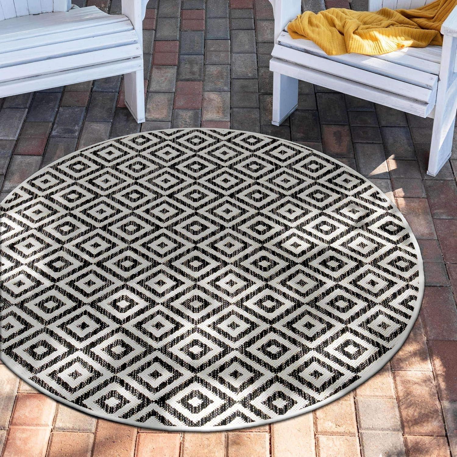 Jill Zarin Outdoor Costa Rica Geometric Woven Area Rug