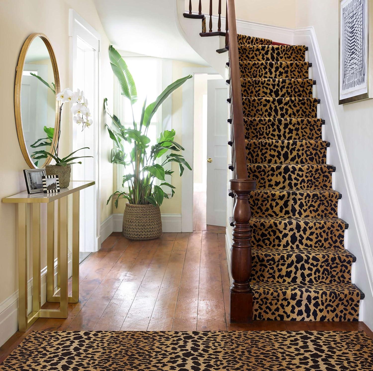 Leopard Hand Micro Hooked Wool Rug