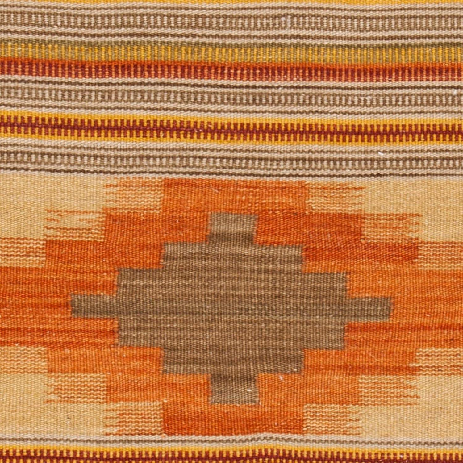 Kilim NVK177 Hand Woven Area Rug  - Safavieh