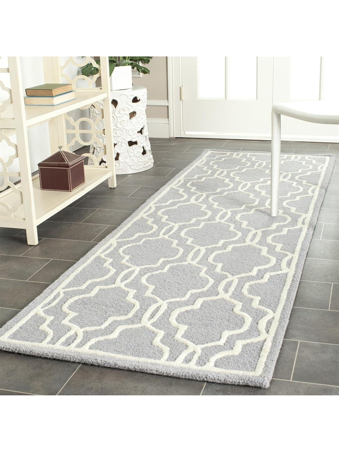 Cambridge CAM131 Tufted Indoor Runner Rug - Silver/Ivory - 2'6"x16' - Safavieh