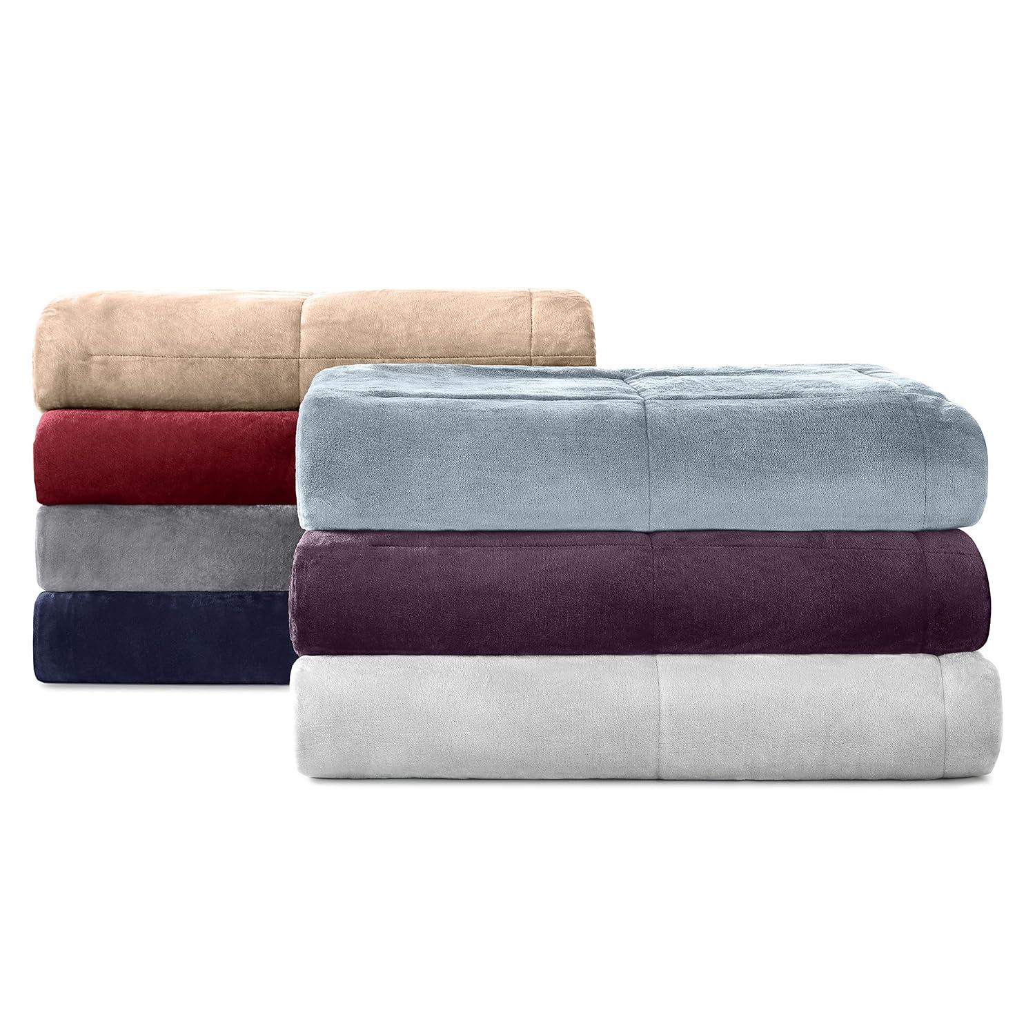 Vellux Vellux PlushLux Filled Blanket