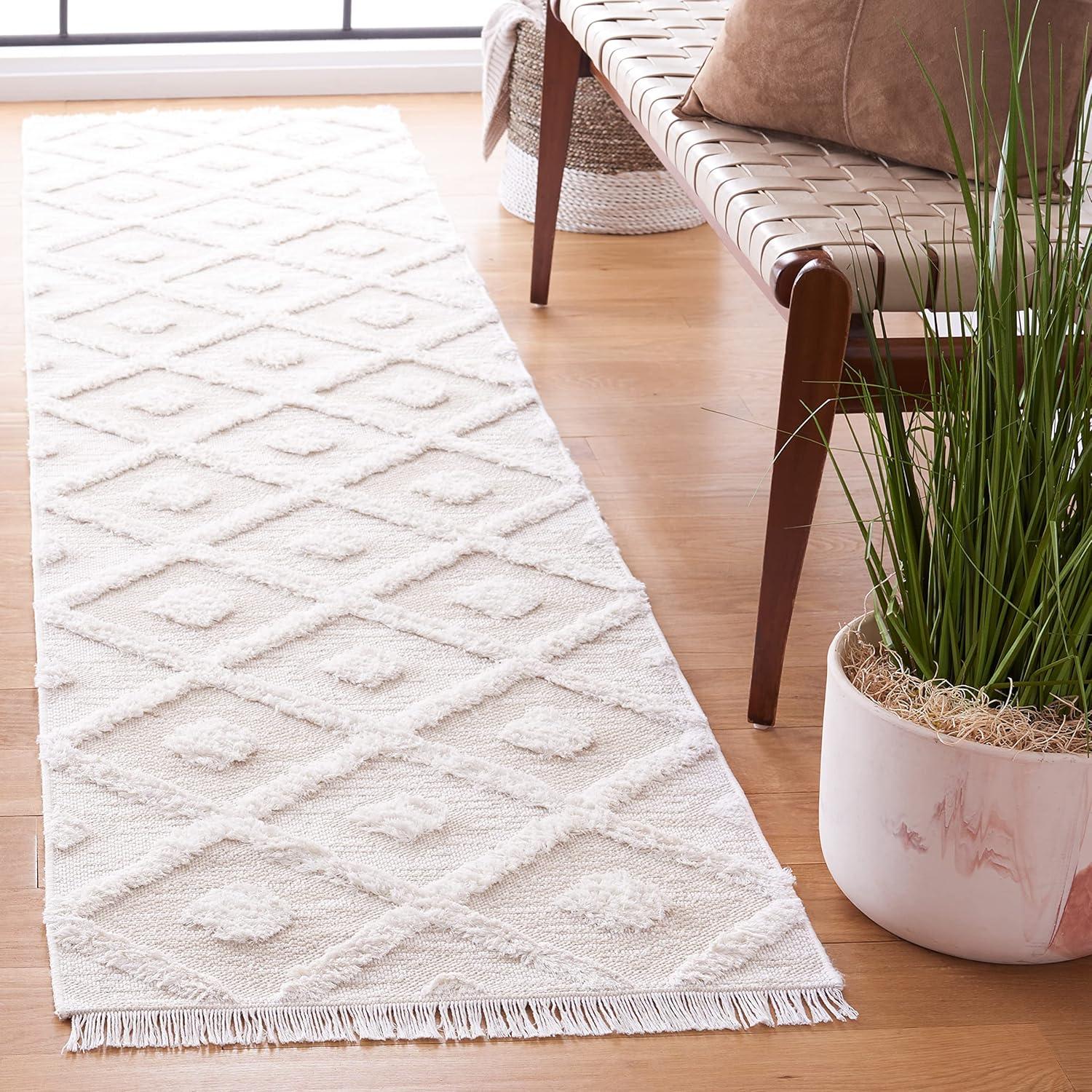 Augustine AGT730 Machine Made Indoor Area Rug - Ivory/Beige - 6'-4"x9'-6" - Safavieh