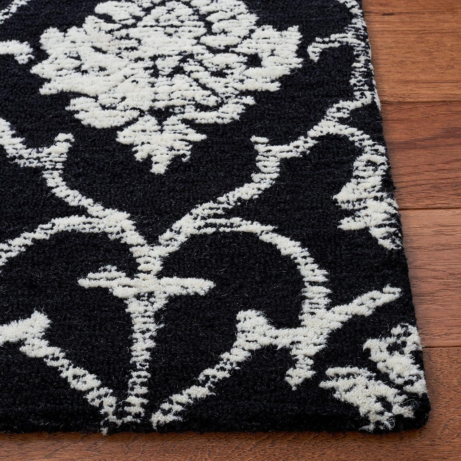 Metro MET996 Hand Tufted Indoor Area Rug - Pink/Ivory - 5'x8' - Safavieh