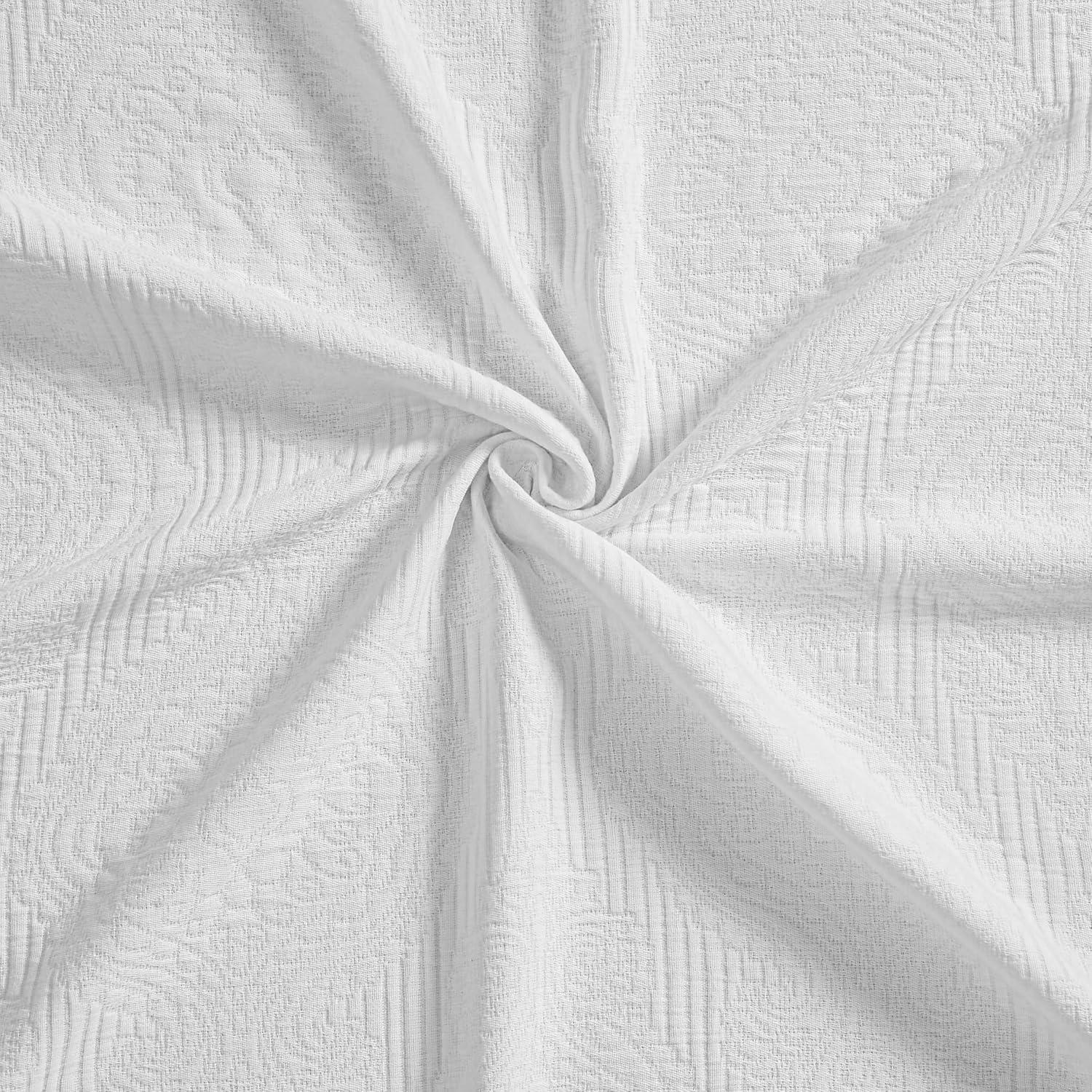 Superior 3-Piece Florin Cotton Matelasse White Bedspread Set, Full