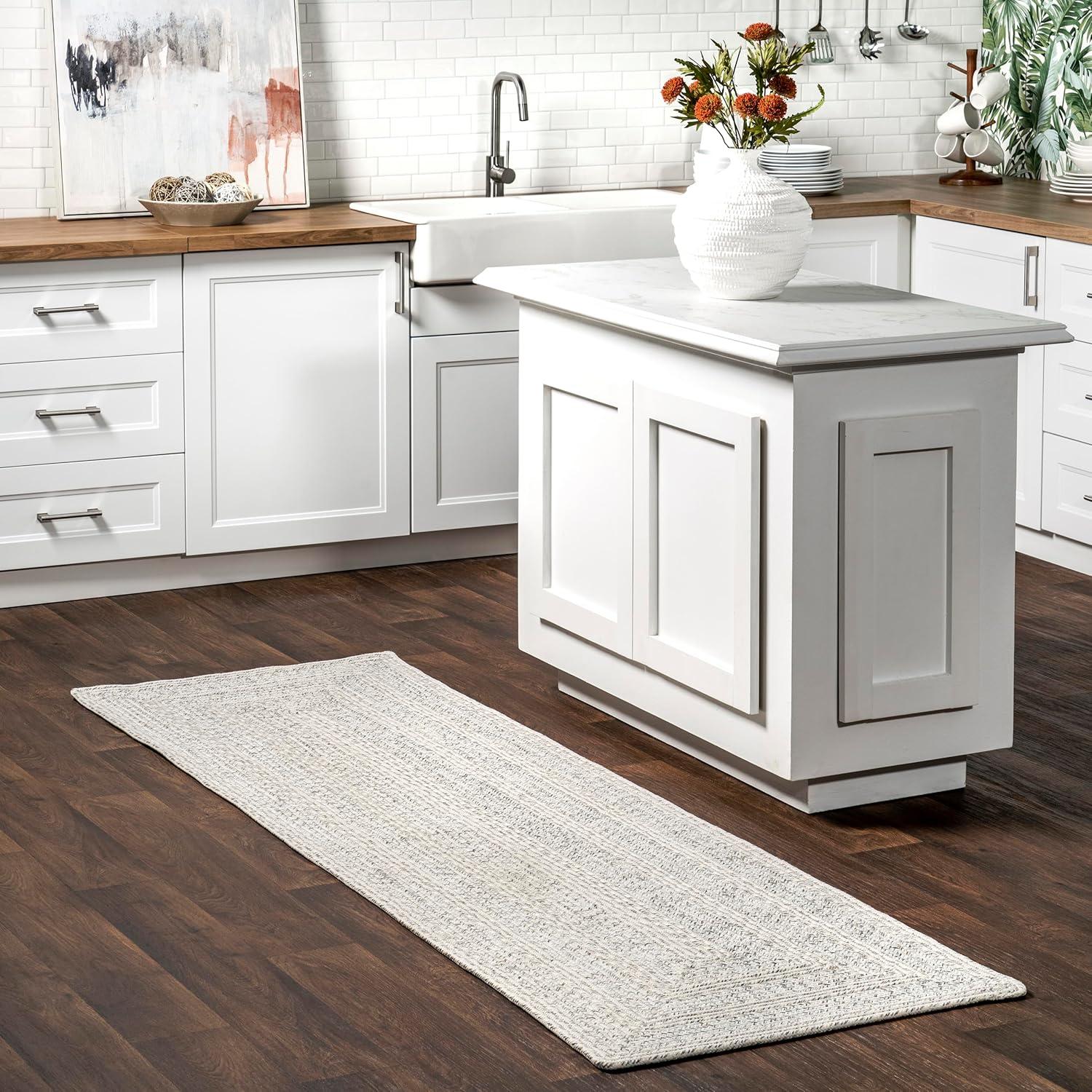 Nuloom Rowan Solid Oval 8x10 Indoor/Outdoor Area Rug for Living Room Patio Deck Front Porch Kitchen, Ivory