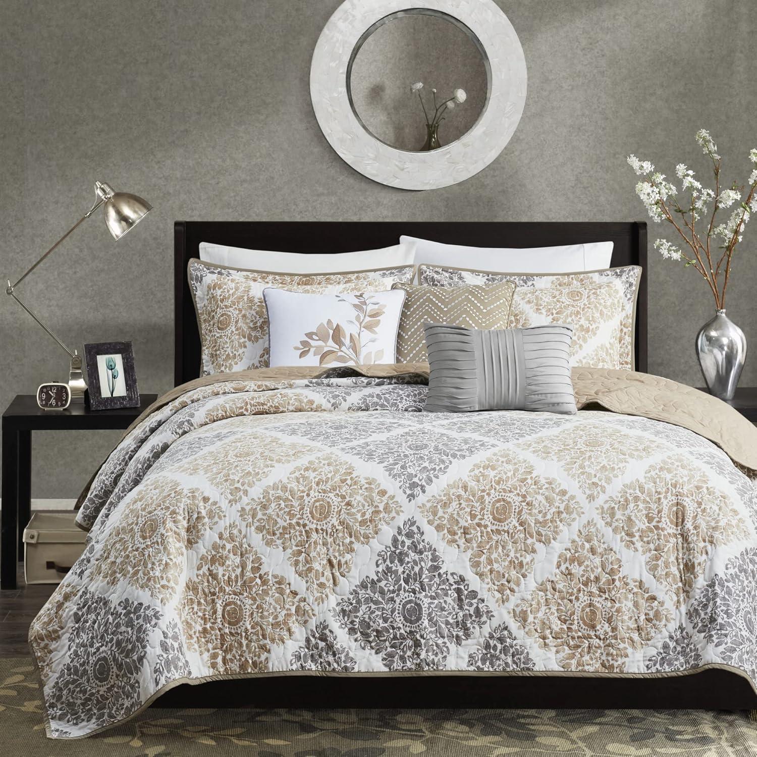 Madison Park Claire Quilt Modern Design - All Season, Breathable Coverlet Lightweight Bedding Set, Matching Shams, Decorative Pillow, King/Cal King (104 in x 92 in), Diamond Neutral 6 Piece