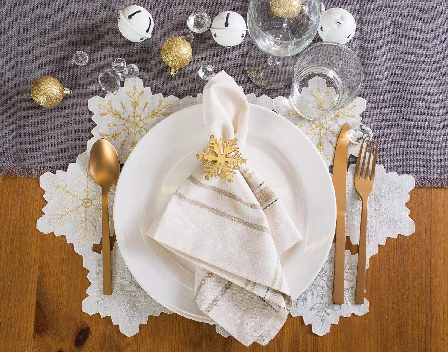 Embroidered Snowflake Placemat (Set of 4)