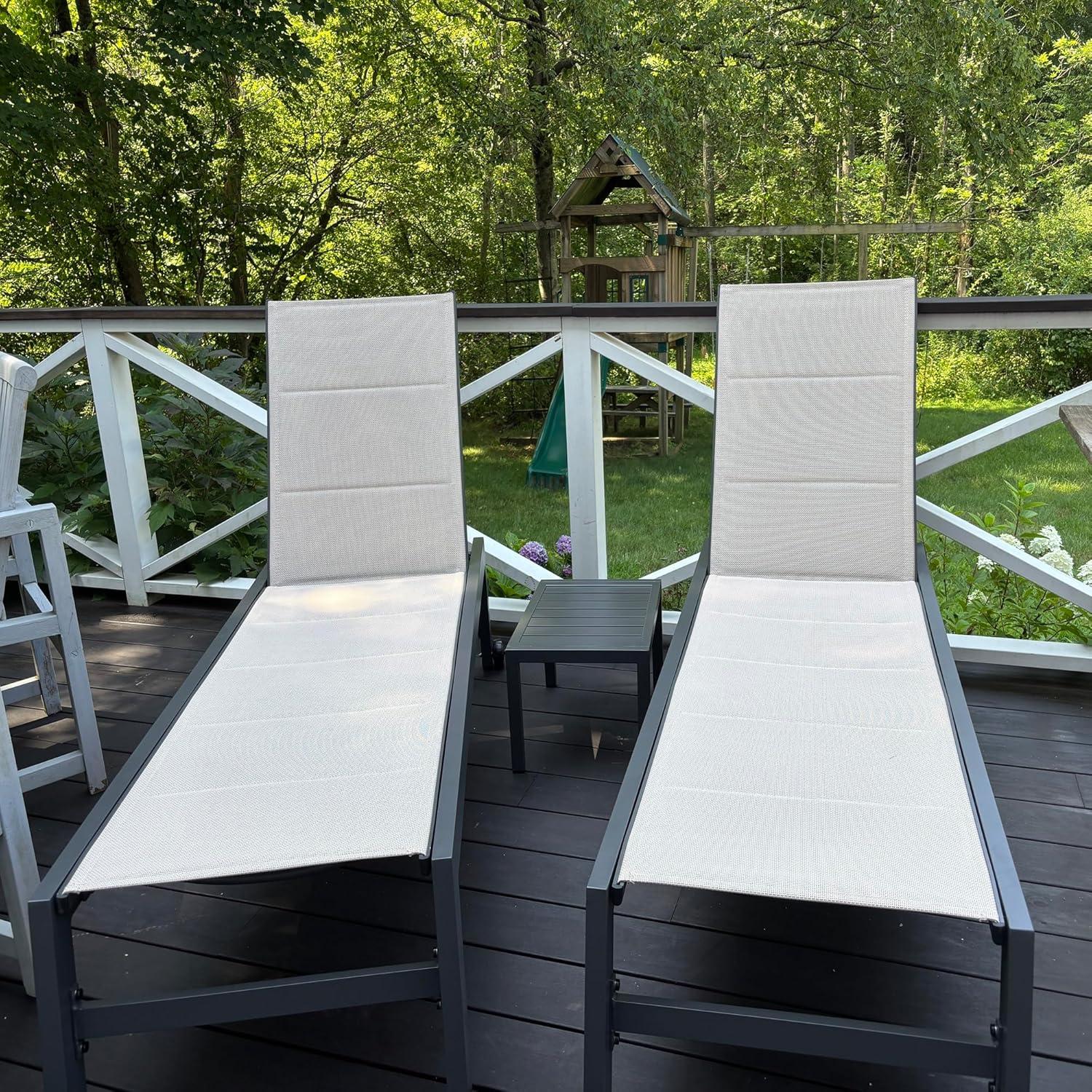 PURPLE LEAF Outdoor Chaise Lounge with Wheels for Outside 2 Pieces Aluminum Patio Lounge Chair with 5 Adjustable Position Recliner for Patio, Beach, Yard, Pool, Side Table Included, Beige